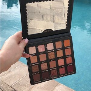 Violet Voss Holy Grail Palette